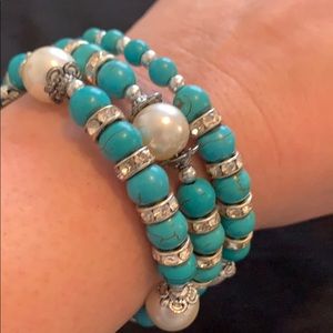 Turquoise/silver/pearl beaded bracelet